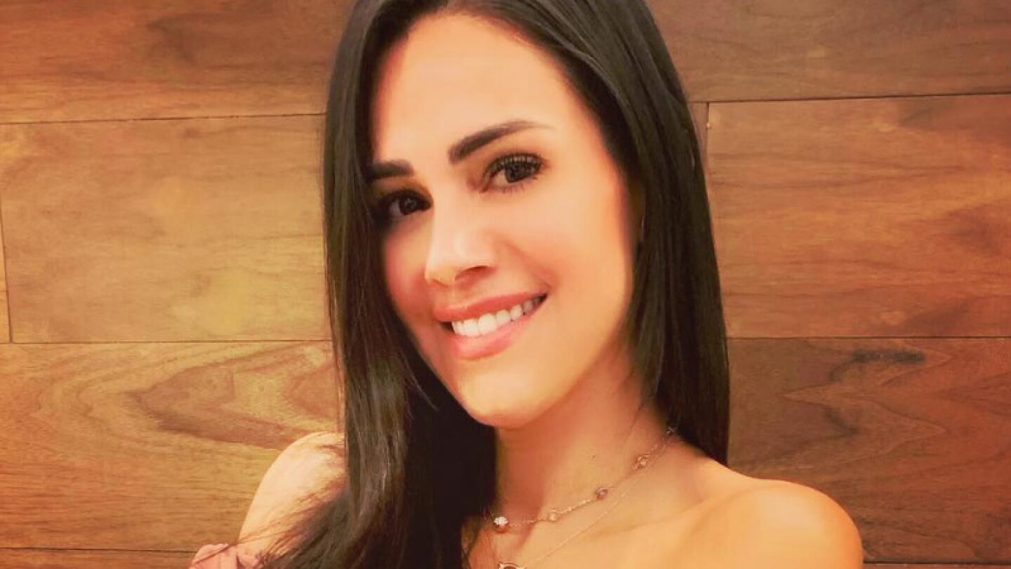 Tratan de asaltar a Luz Elena González unos ‘policías’
