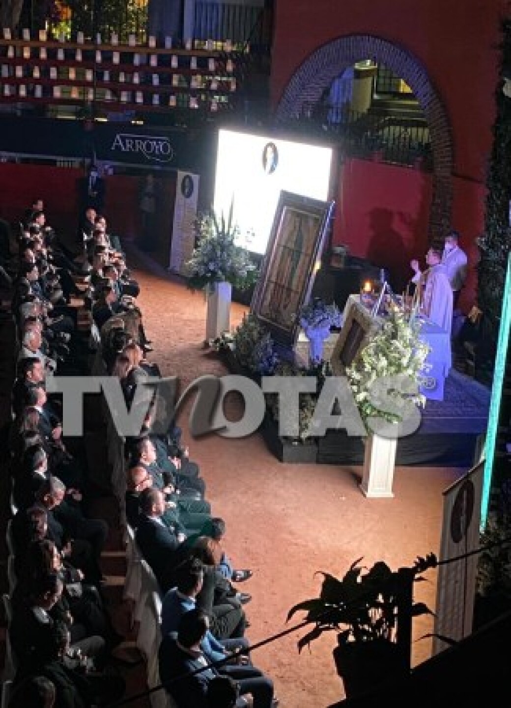 Con una misa y entre globos Gerardo Islas recibió el último adiós