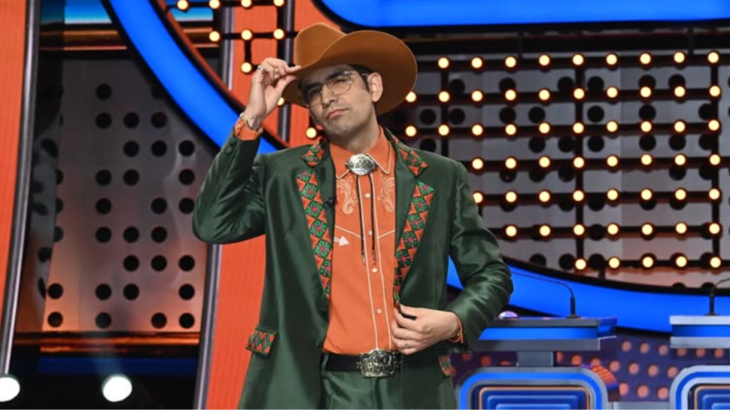 ¿Capi Pérez le hizo el feo a 'VLA fin de semana' Presenta segunda temporada de '100 mexicanos dijeron'.png
