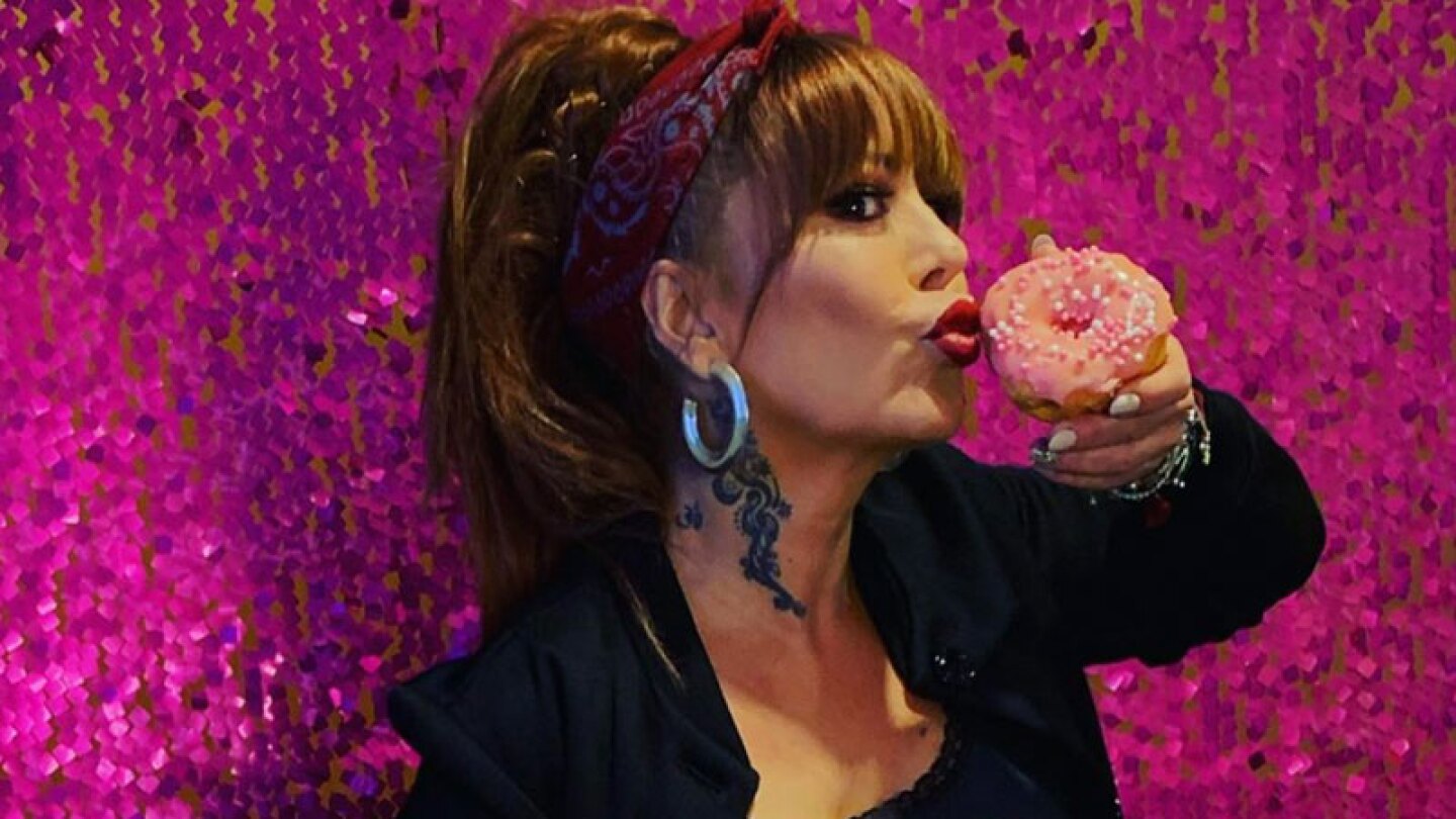 Alejandra Guzmán sorprende con radical cambio de look