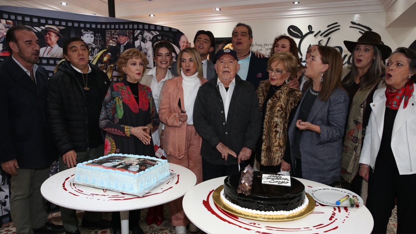 Sergio Corona celebra 96 años: "No le pido nada a la vida. Ha sido maravilloso todo"