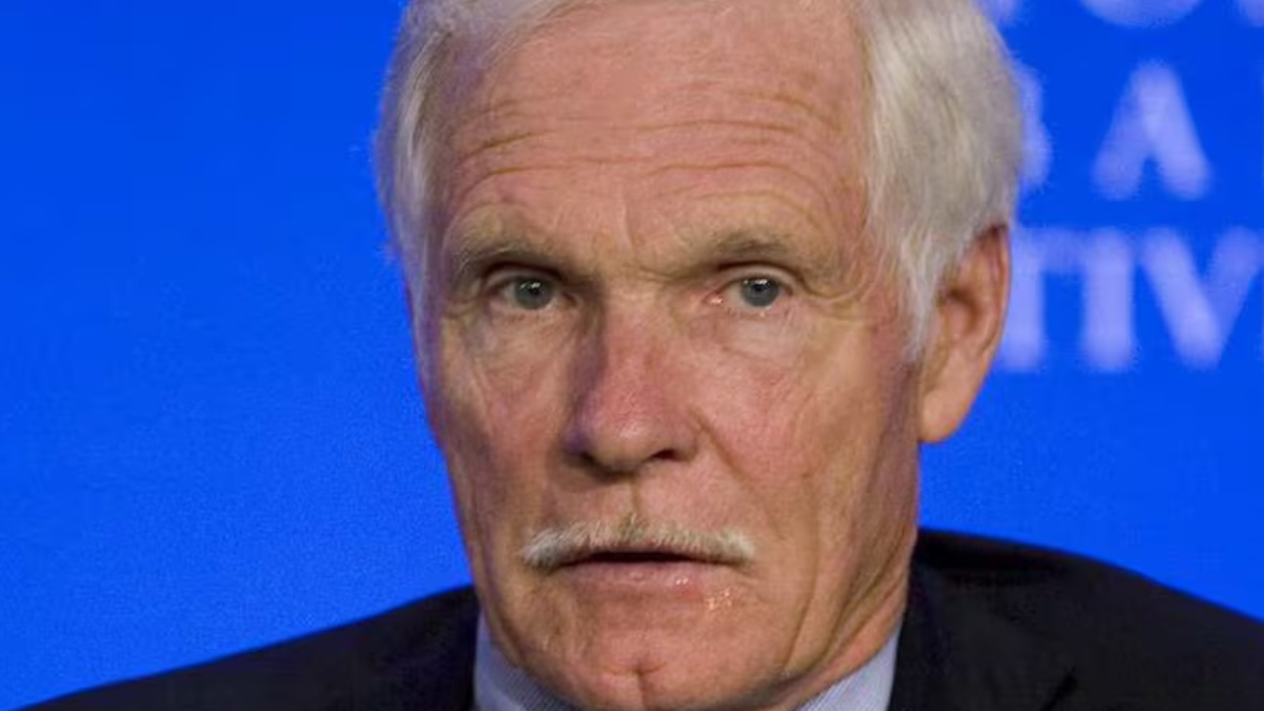 Ted Turner murió a los 87 años de edad.