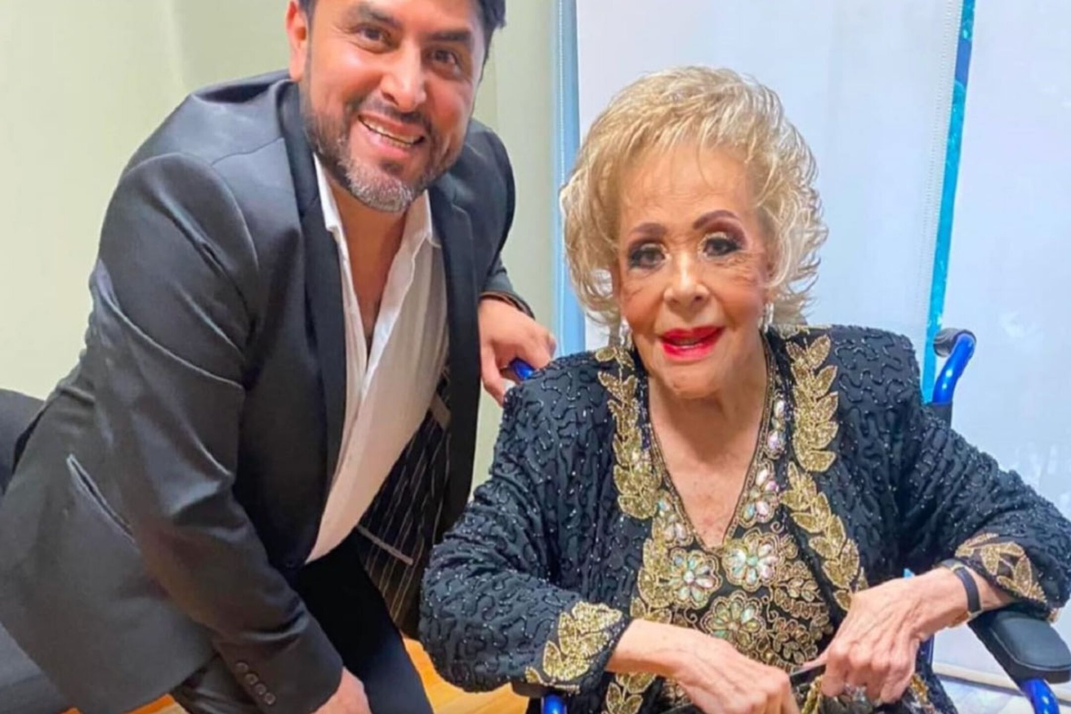Erick Cerón estilista y Silvia Pinal