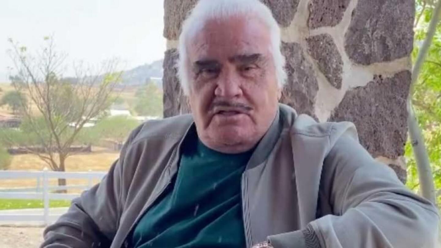 Vicente Fernández sigue en terapia intensiva, nuevo reporte de salud