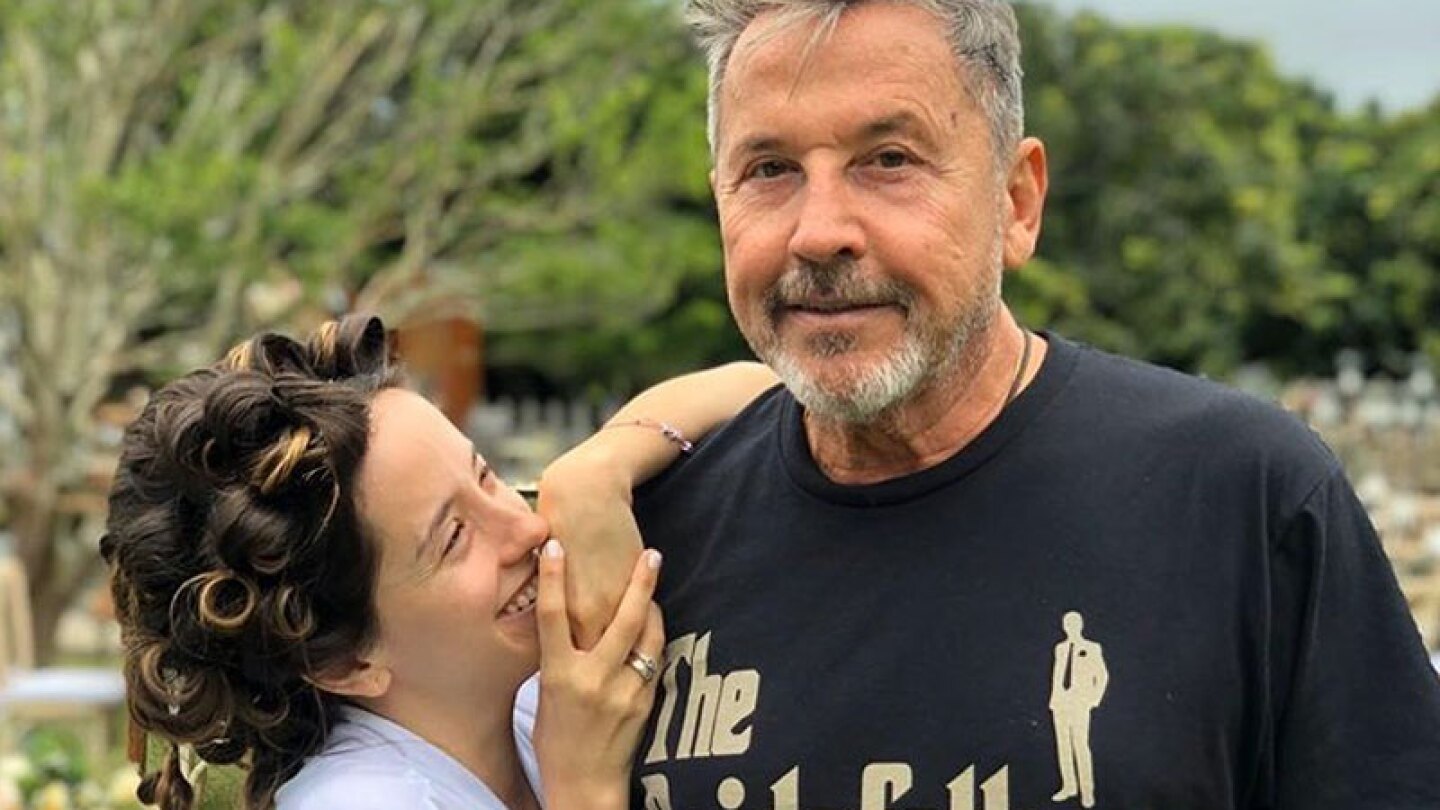 Ricardo Montaner se reencuentra con su hija y no deja de sonreír