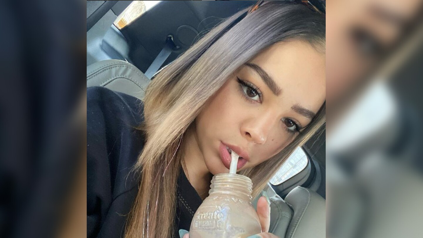 Danna Paola confiesa que le tiene fobia a los payasos