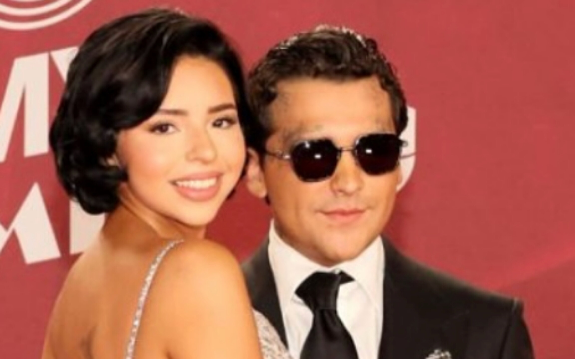 Nodal y Ángela Aguilar