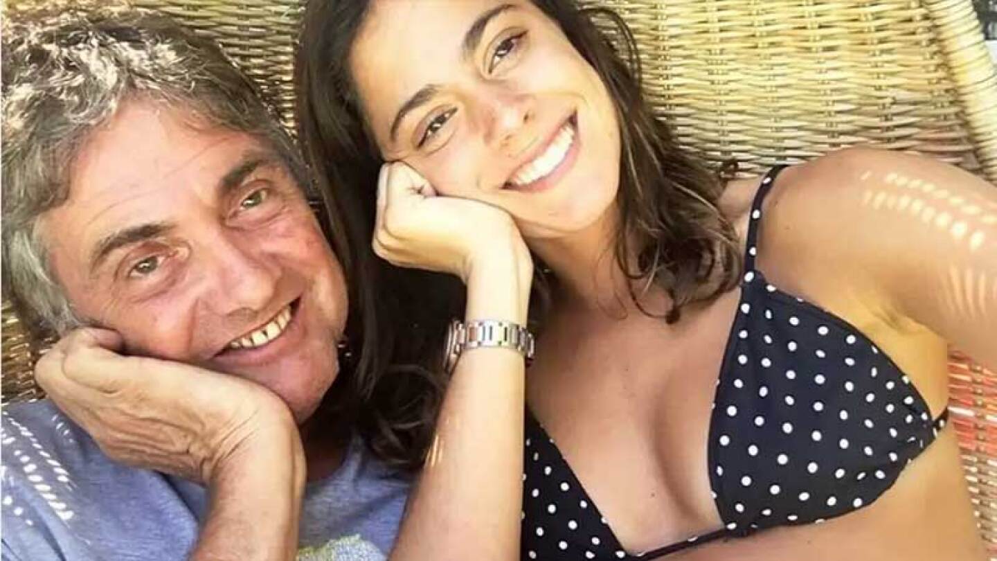 Tini Stoessel estaba de gira con su padre