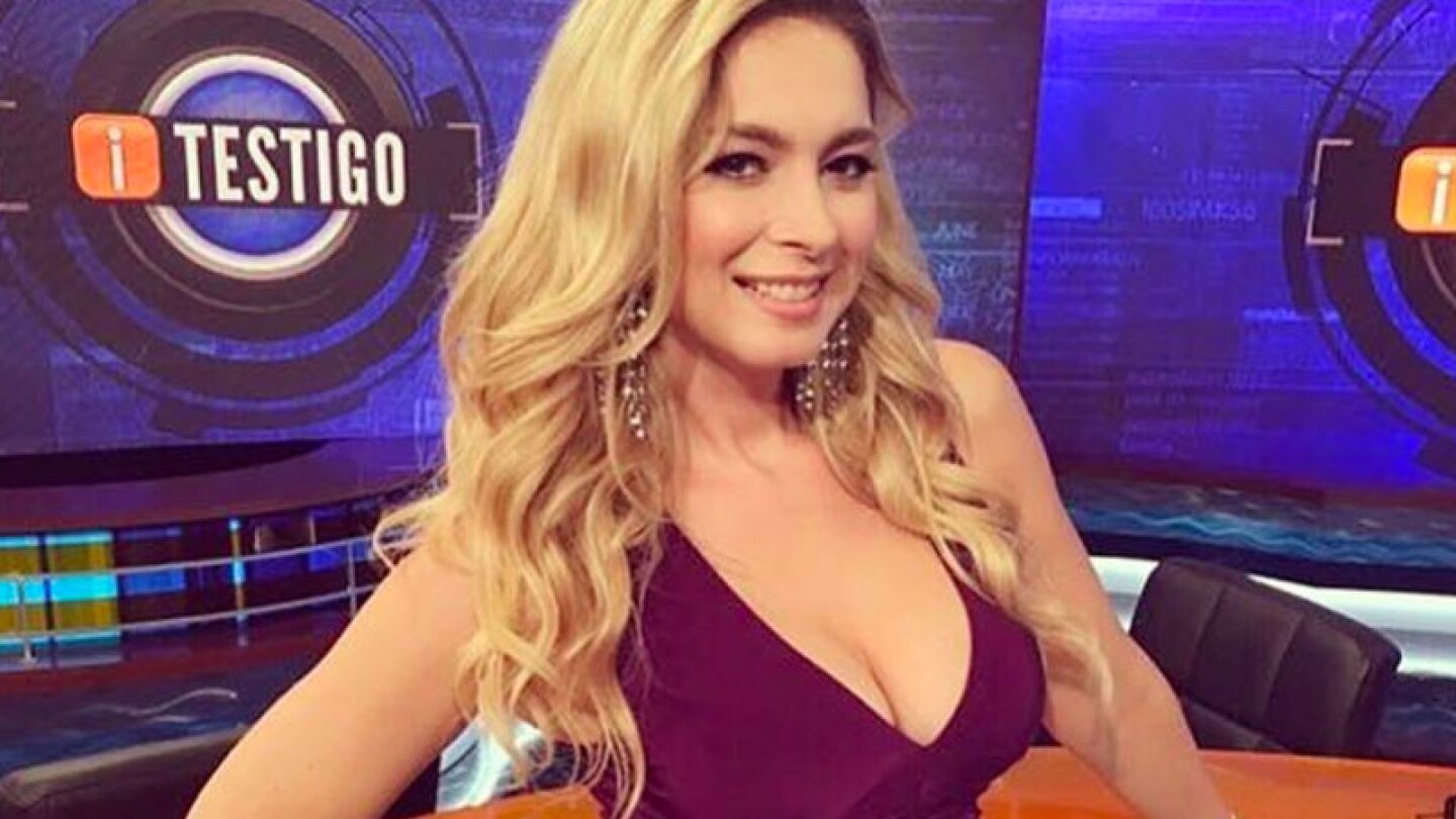 Su curvilínea figura deja boquiabiertos a los televidentes.