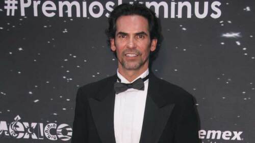 El que no cabe de la felicidad por cumplir 6 años 8 meses y dos días sin fumar es Armando Araiza.