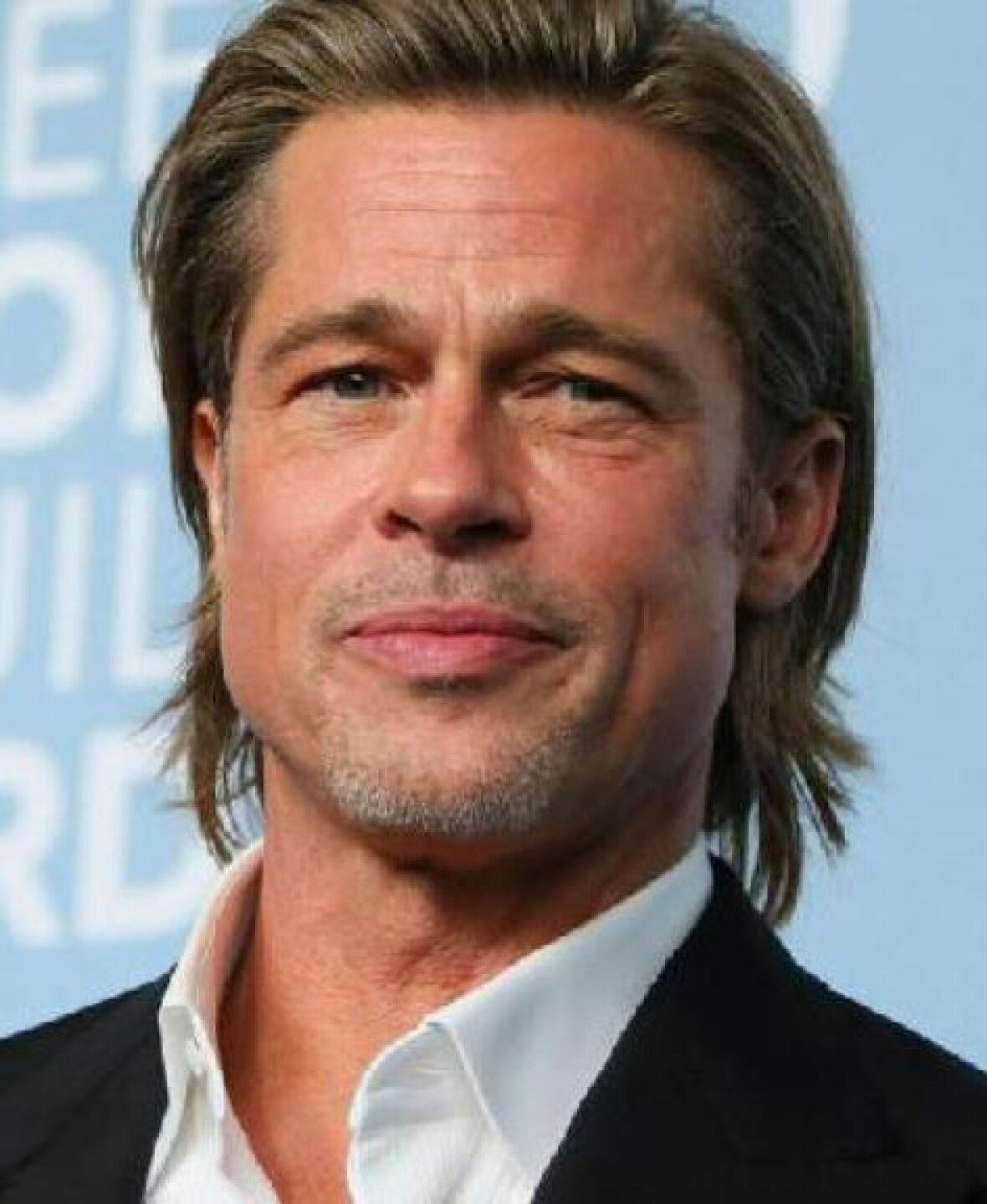 Brad Pitt y Emily Ratajkowski estarían saliendo