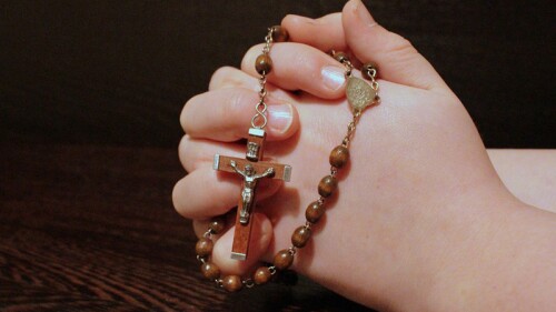 Chica cristiana.