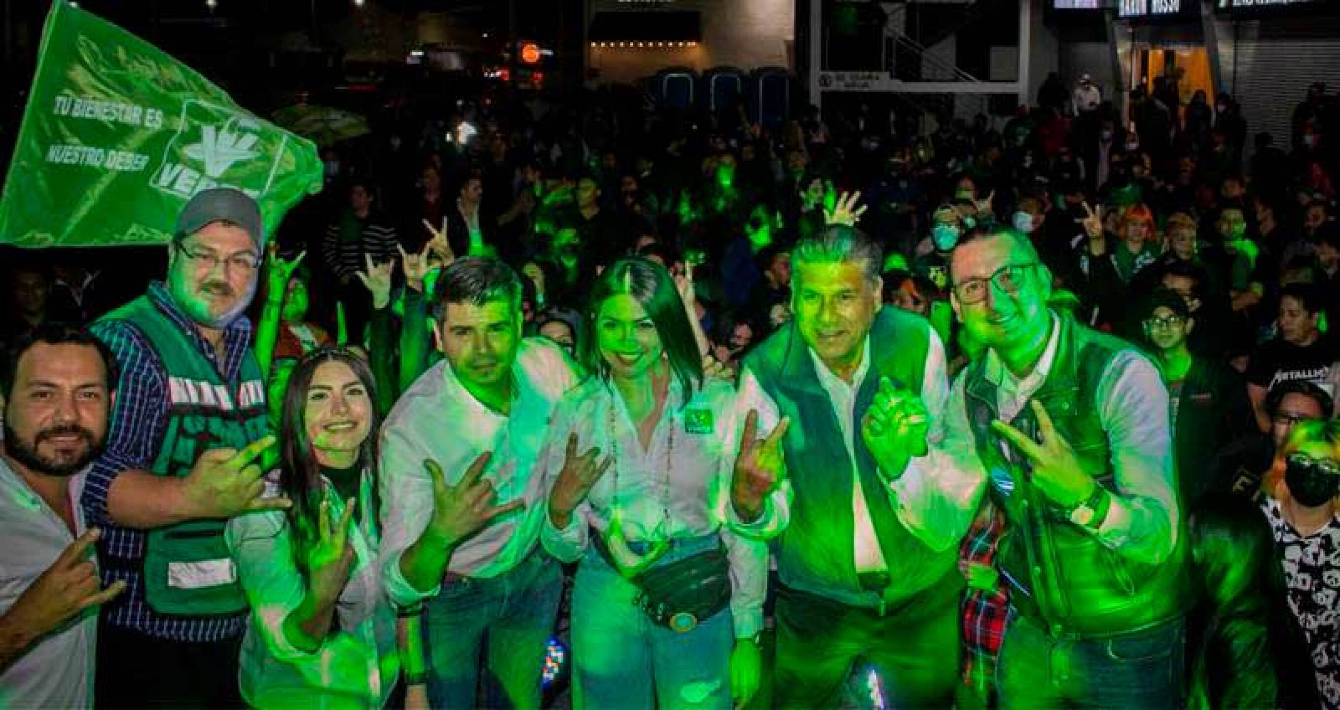 Carlos Augusto González en eventode campaña