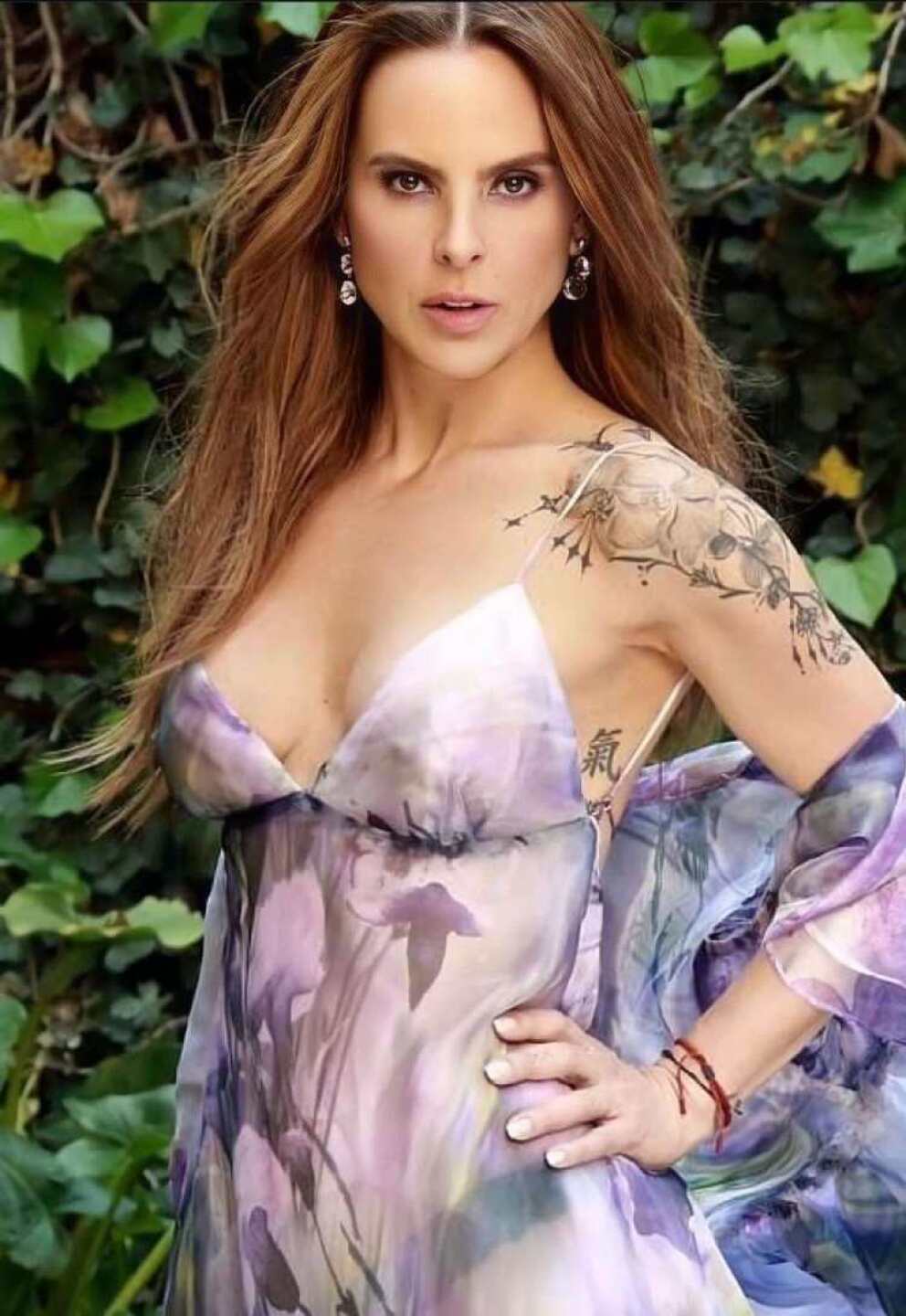 Conocida mundialmente por interpretar a Teresa Mendoza en La Reina del Sur.