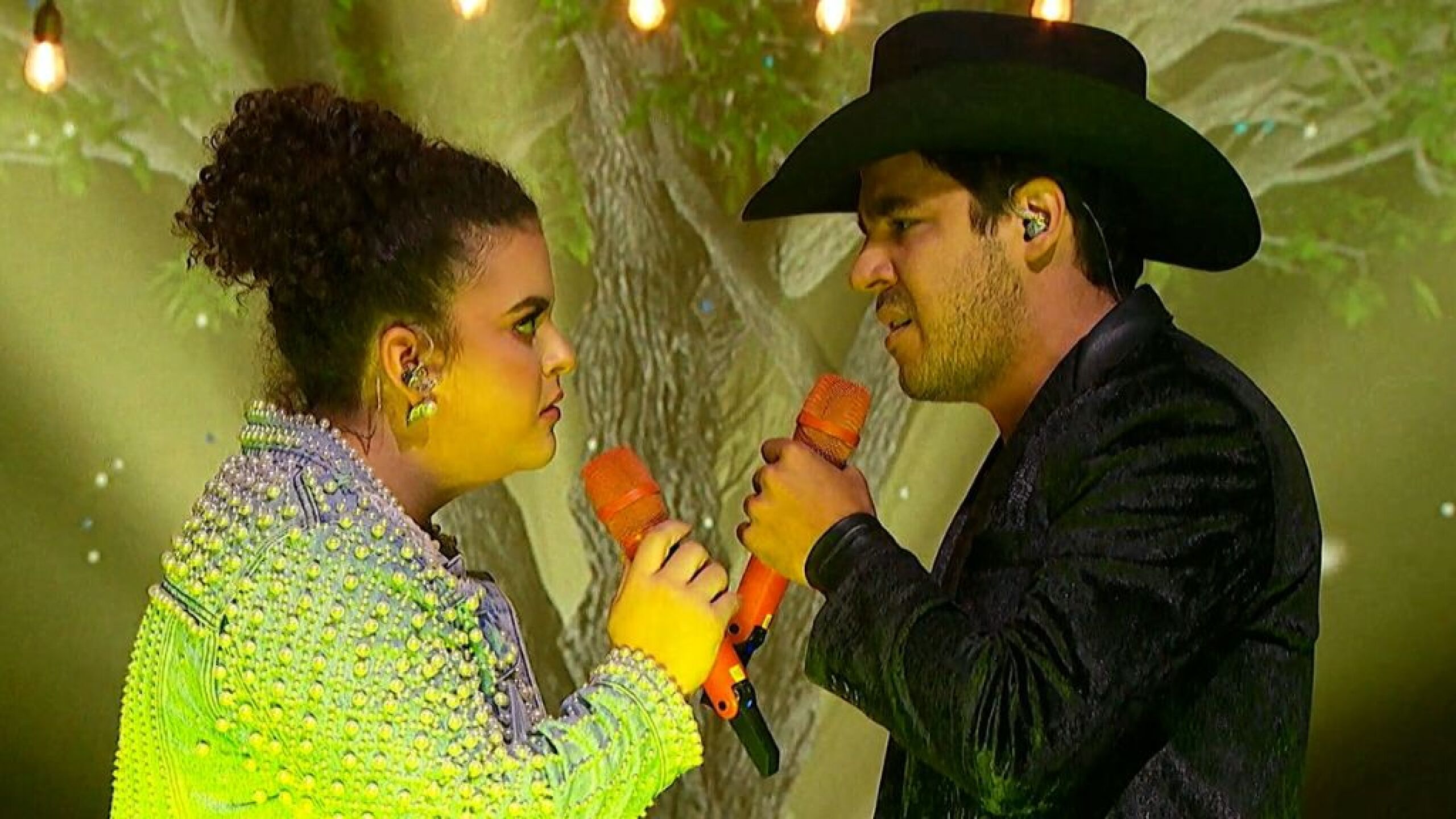 Eduardo Capetillo Jr. y Lucerito Mijares