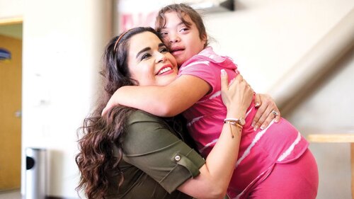 Muñeca con rasgos de Síndrome de Down