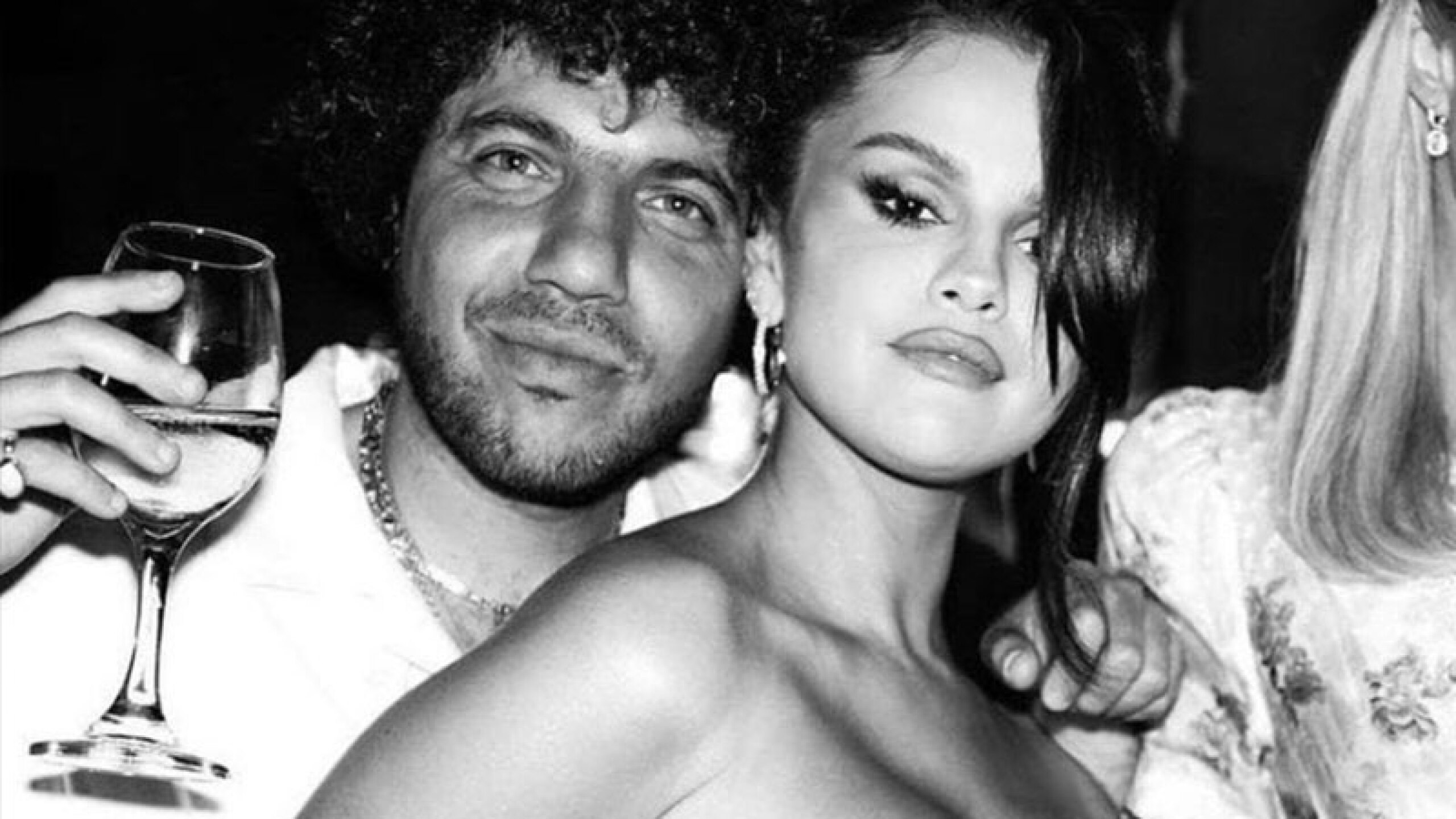 Benny Blanco y Selena Gomez confirman romance con esta foto