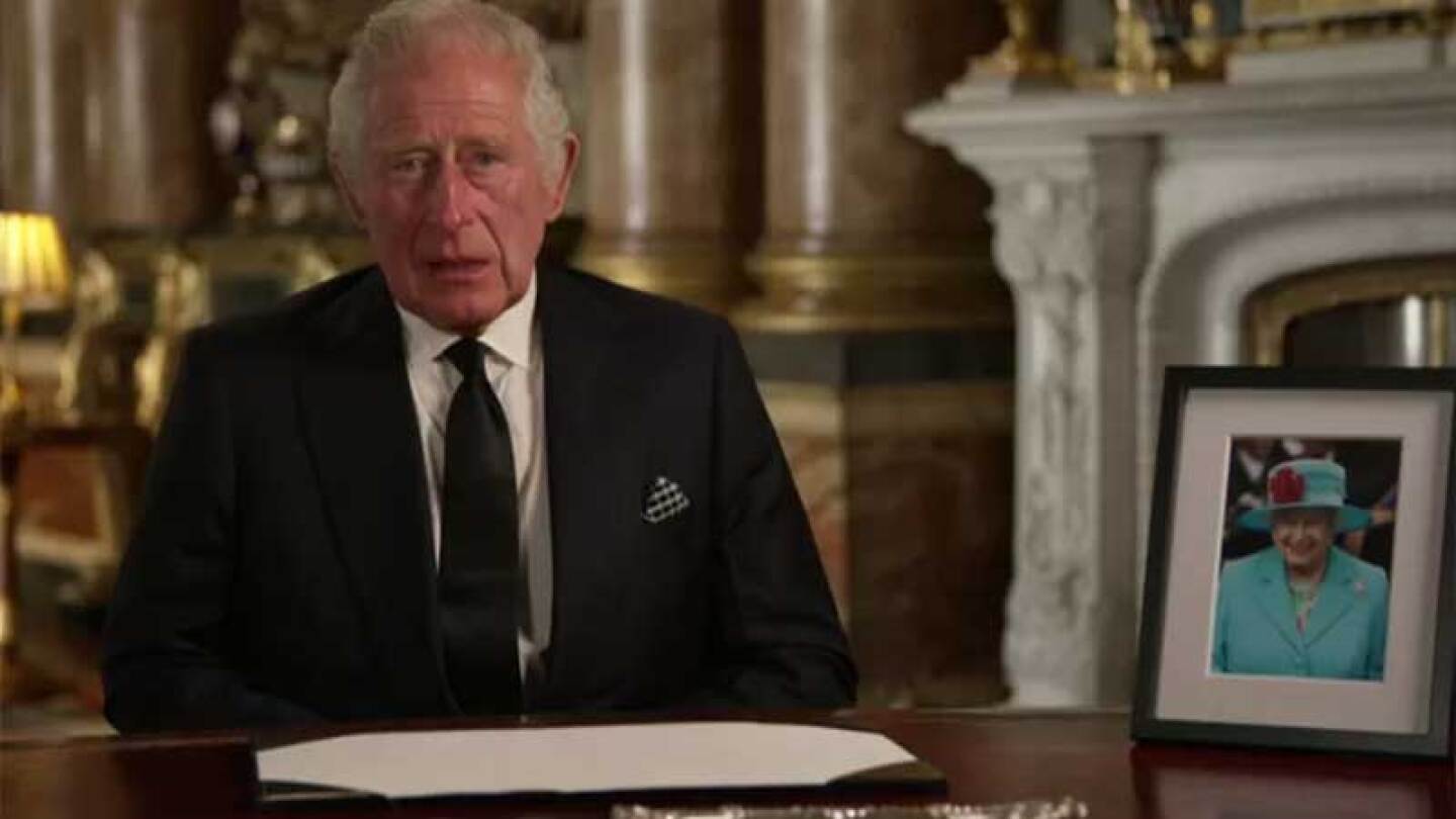 Tachan de déspota al Rey Carlos III