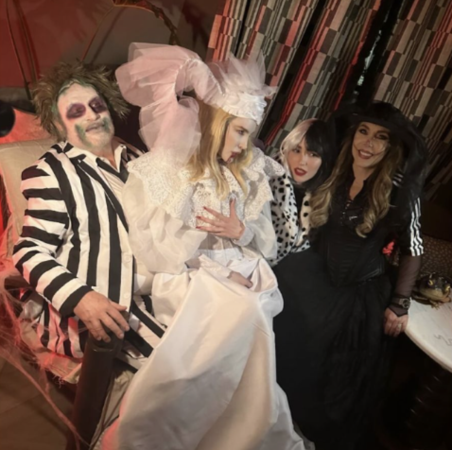 Estíbaliz Badiola ex de Nodal en la fiesta de Halloween de Belinda