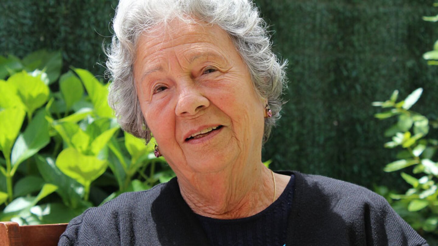 El joven tuvo que confesarle a su abuela que se trataba de los juguetes con los que se satisfacía.