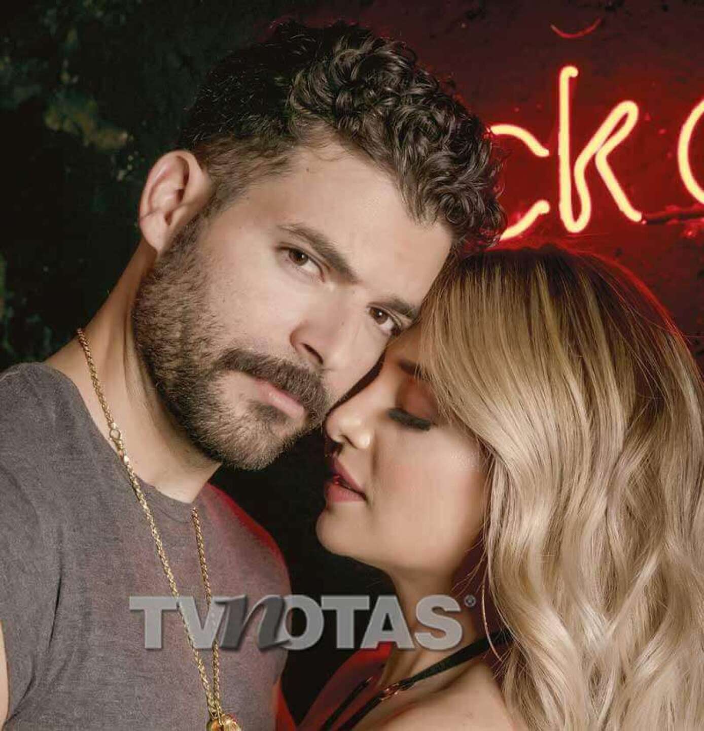 Adrián Di Monte confirma su separación de Sandra Itzel