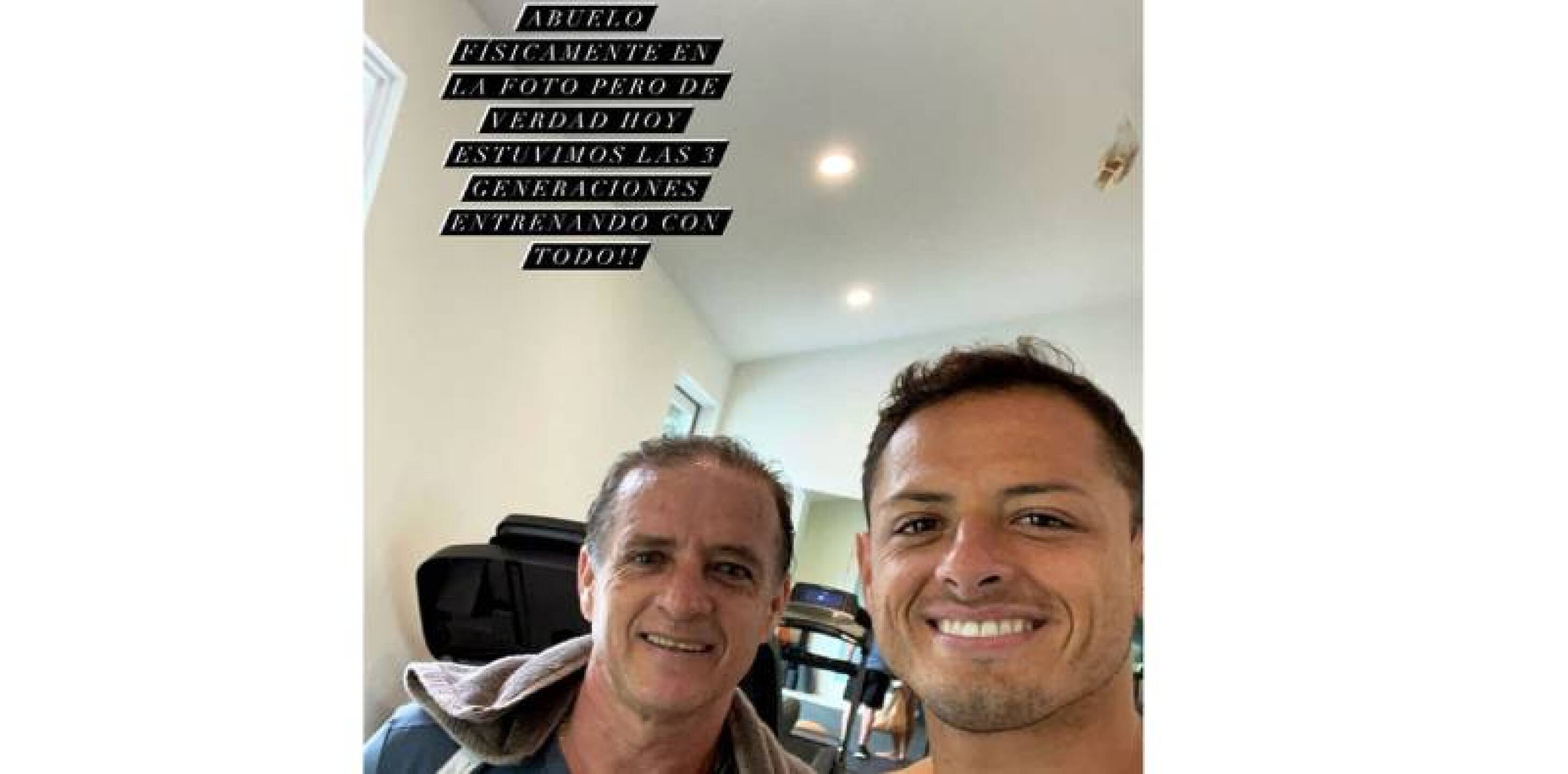 Chicharito y su papá