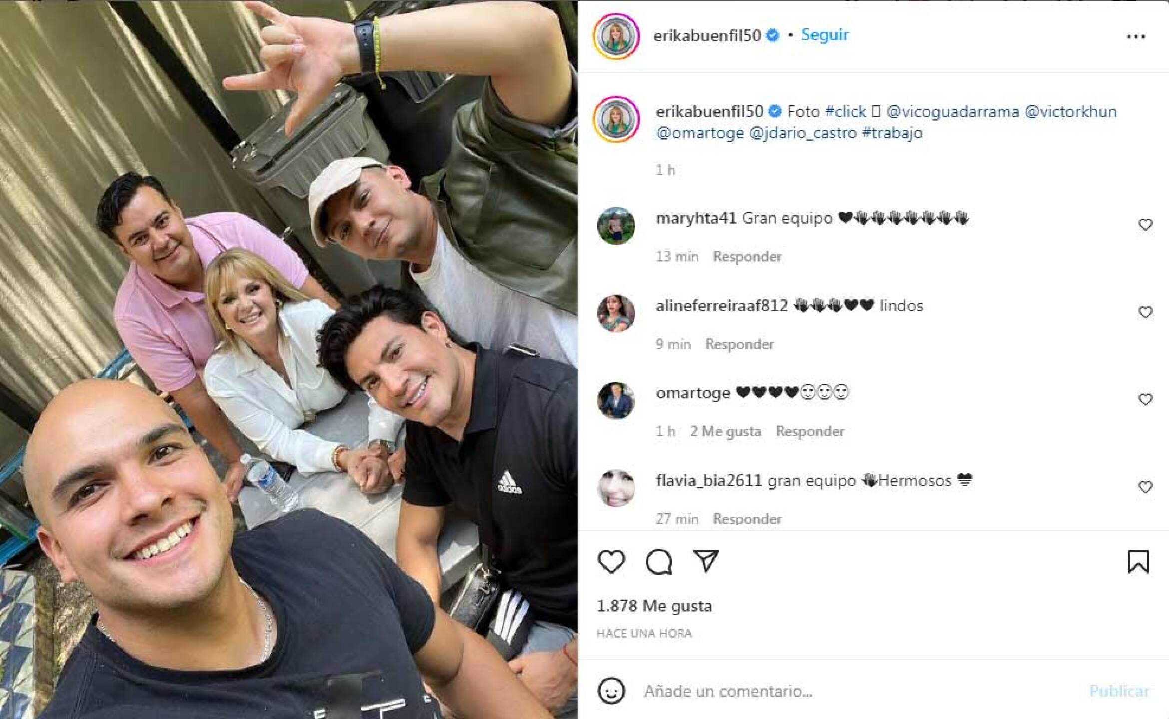 Erika Buenfil imita a 'María Mercedes', interpretado por Thalía
