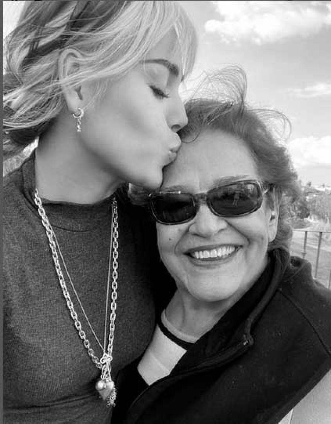 Danna Paola perdió a su abuela