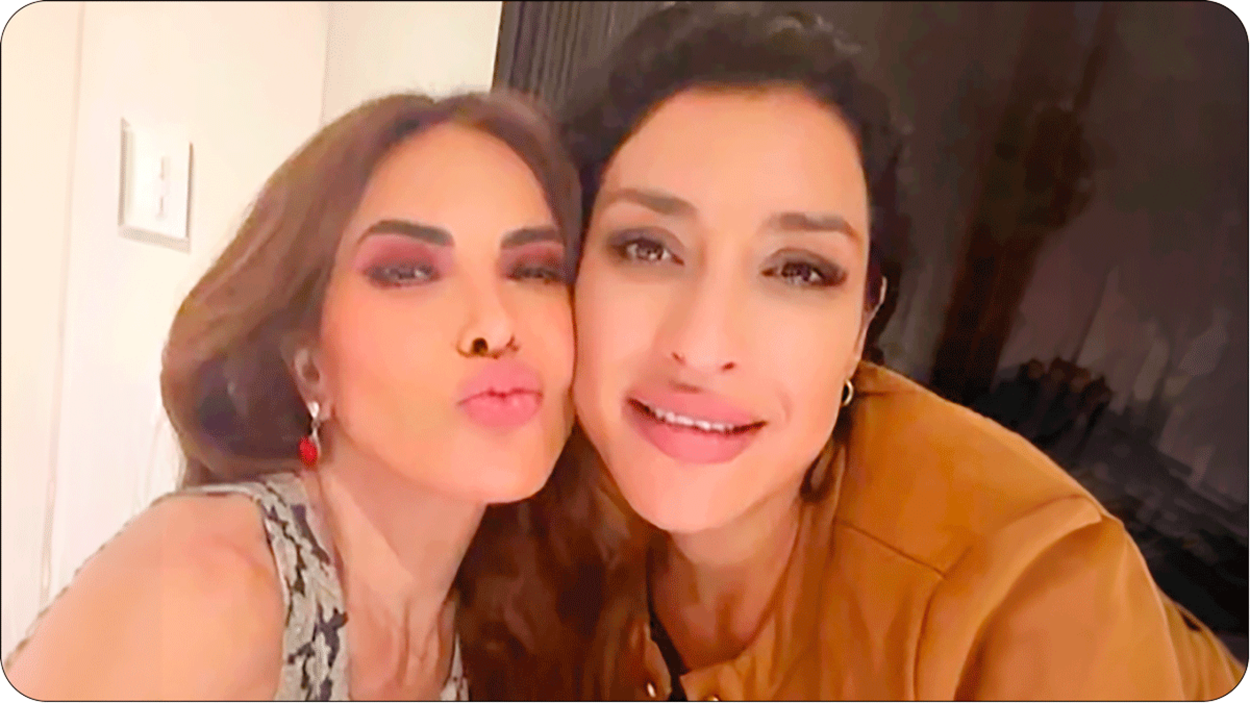 Tamara Zúñiga y Gloria Trevi