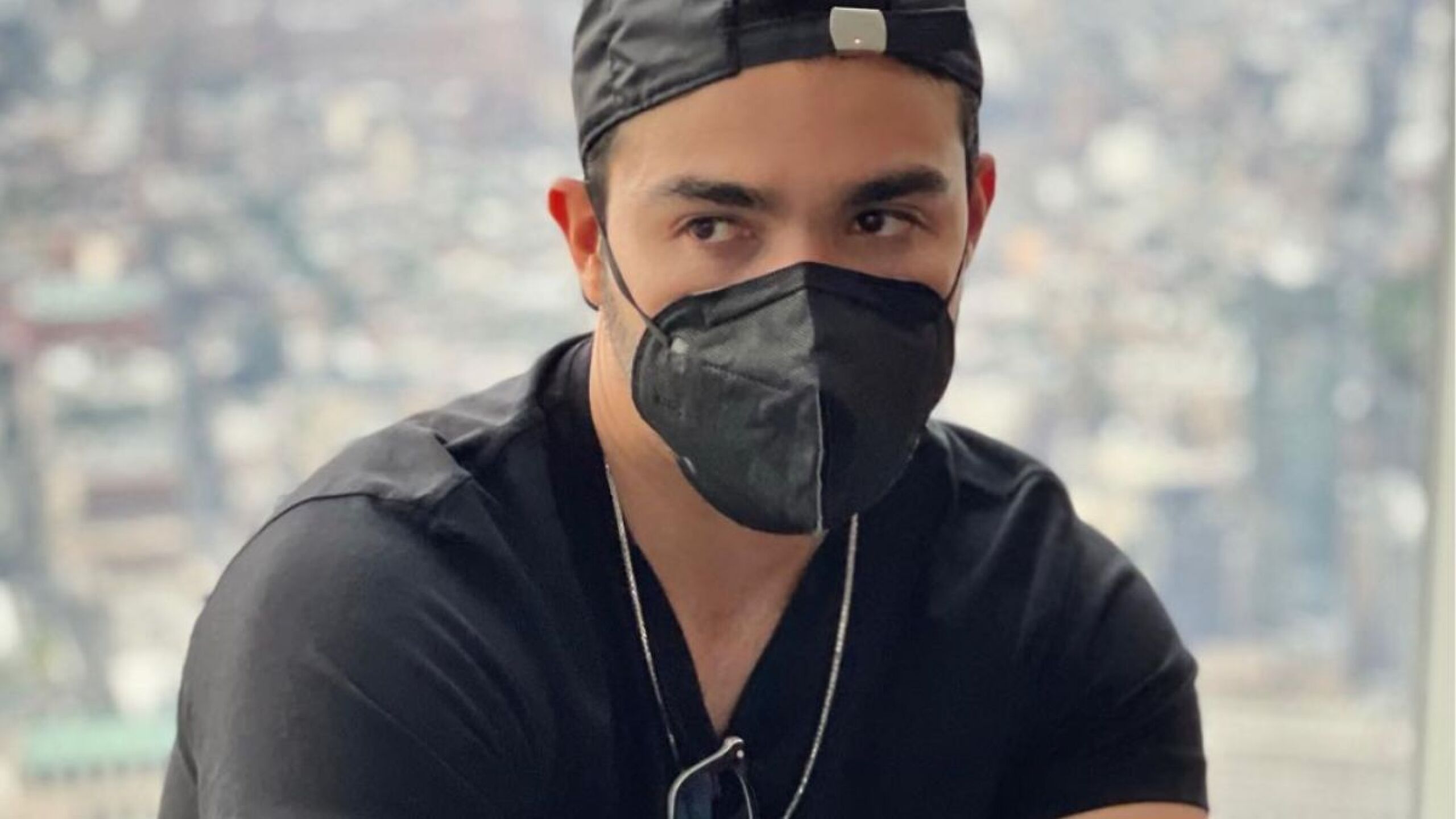 Gussy Lau, ex de Ángela Aguilar, se convertirá en papá