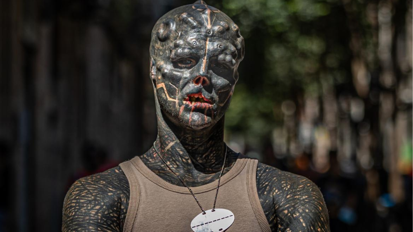 Fallece famoso tatuador mexicano y colaborador de Black Alien