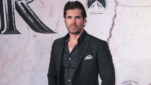 Eduardo Verástegui, felicita a su padre por su cumpleaños a través de las redes y sus seguidores no paran de mandarle mensajes 'al suegro'.