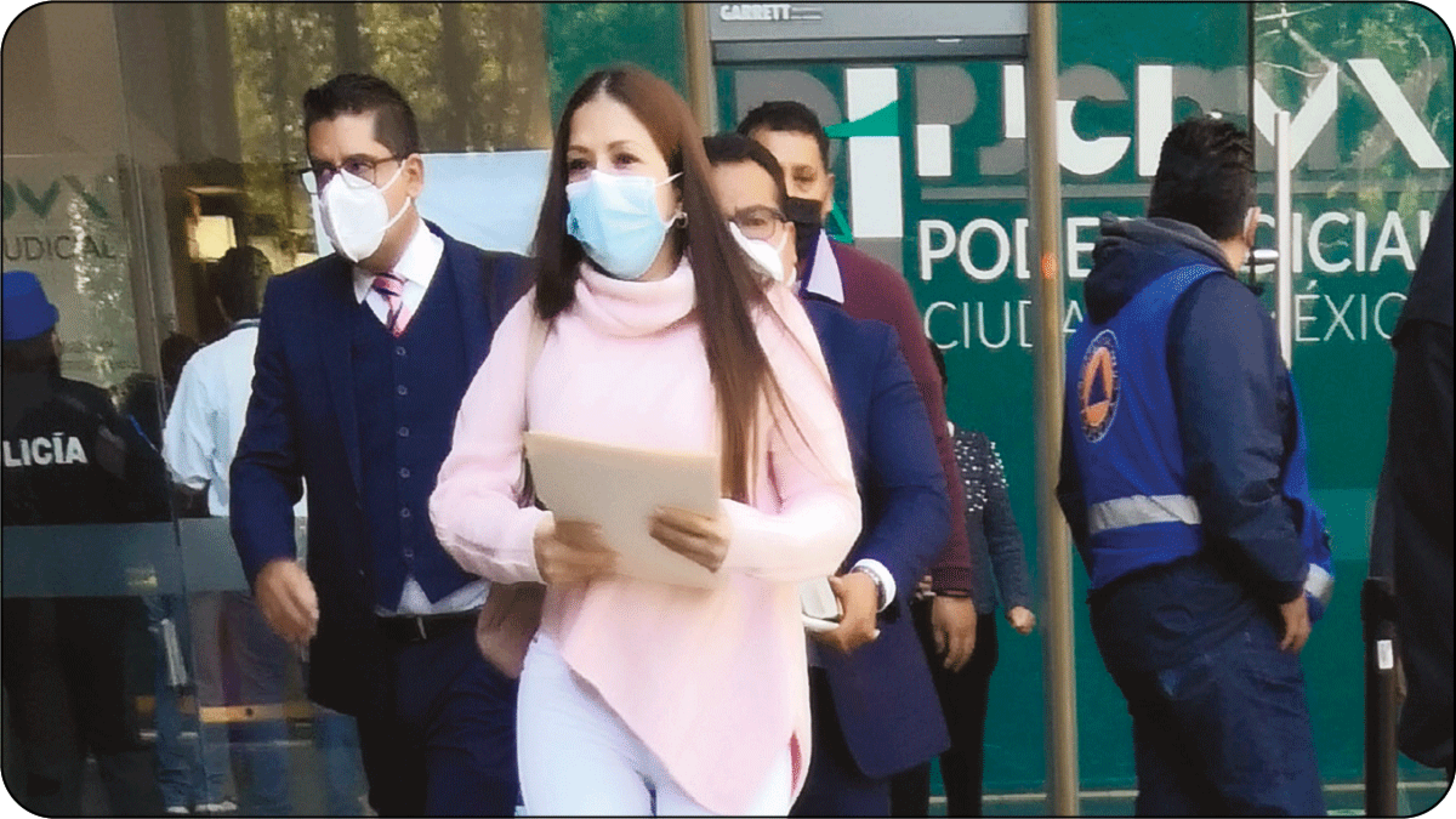 Luz Piedad Robi, Zague