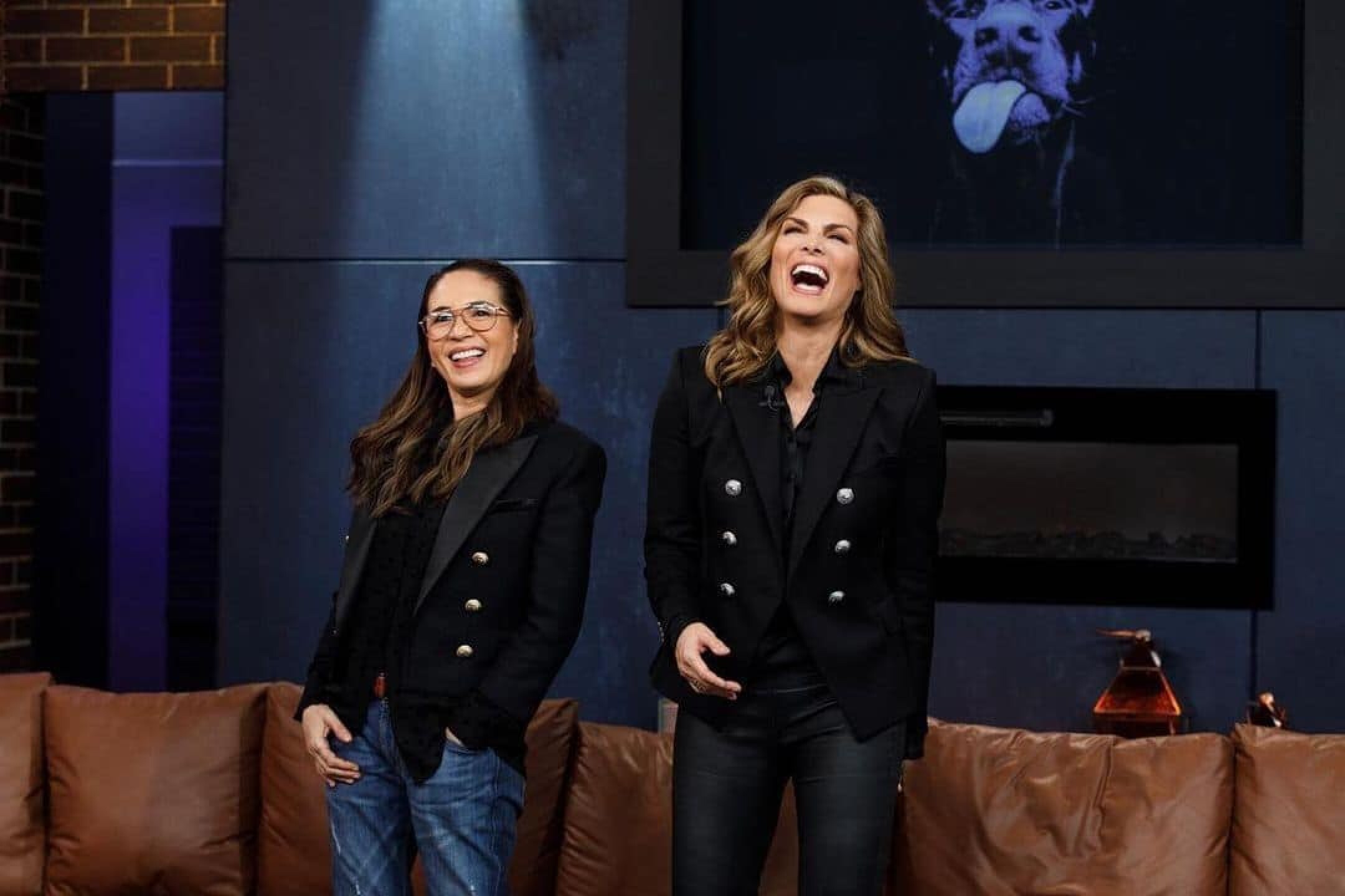 Montserrat Oliver y Yolanda Andrade en Monse & Joe