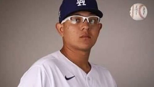 Julio Urías fue arrestado