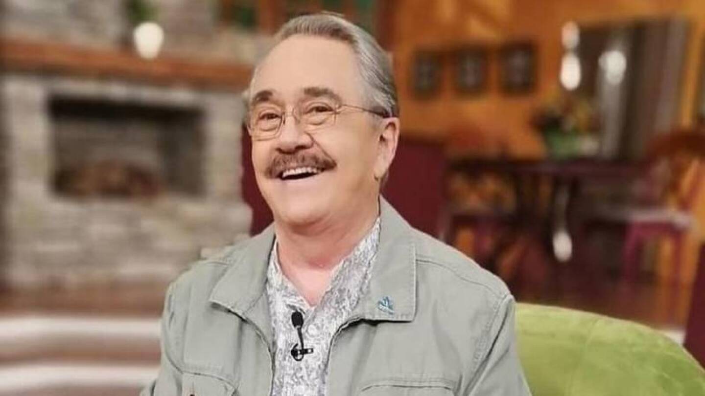 Pedro Sola exige pago