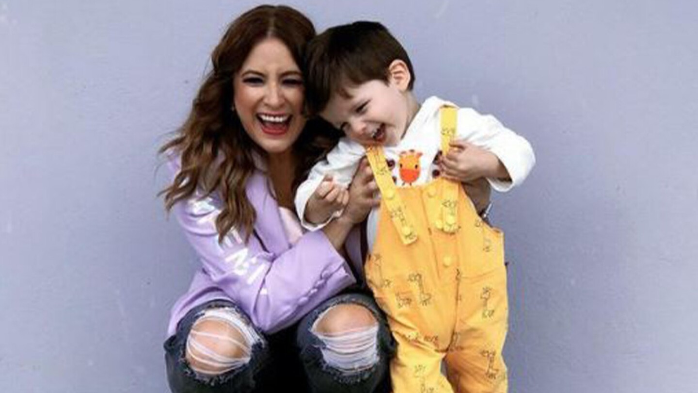 Linet Puente y su hijo Noah.