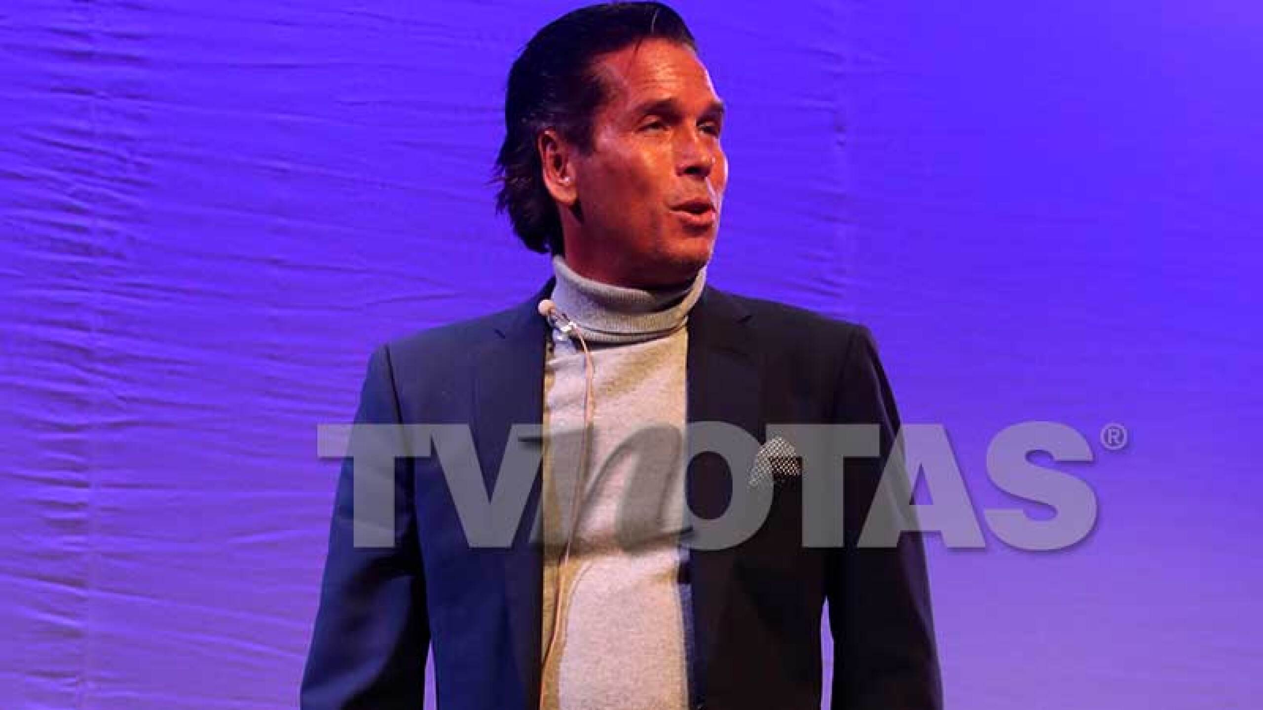 Roberto Palazuelos ya no estará en política