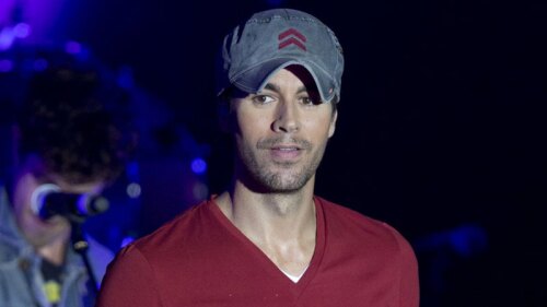 Enrique Iglesias anuncia nuevo sencillo con Pitbull