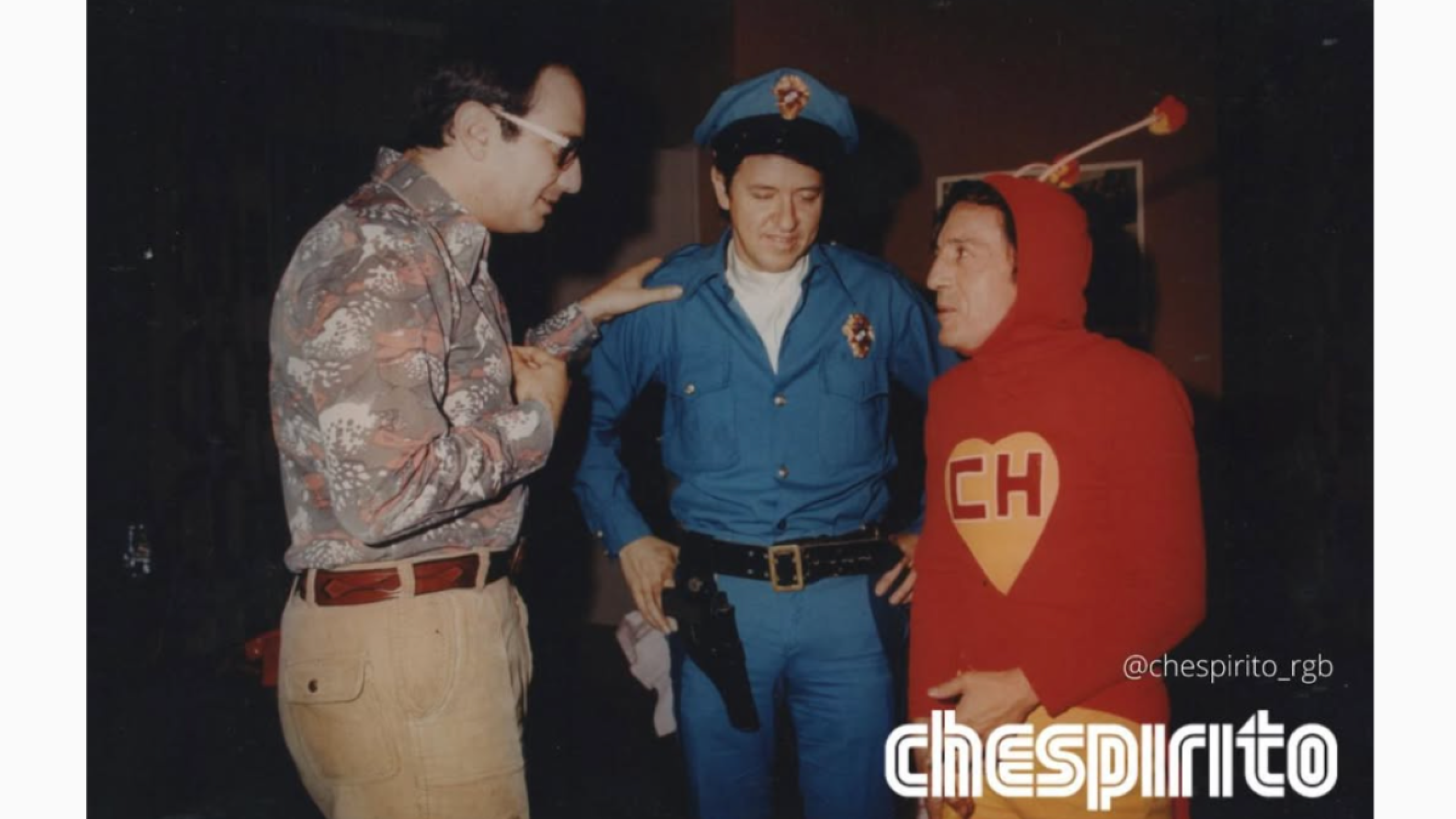 Enrique Segoviano con Chespirito.png