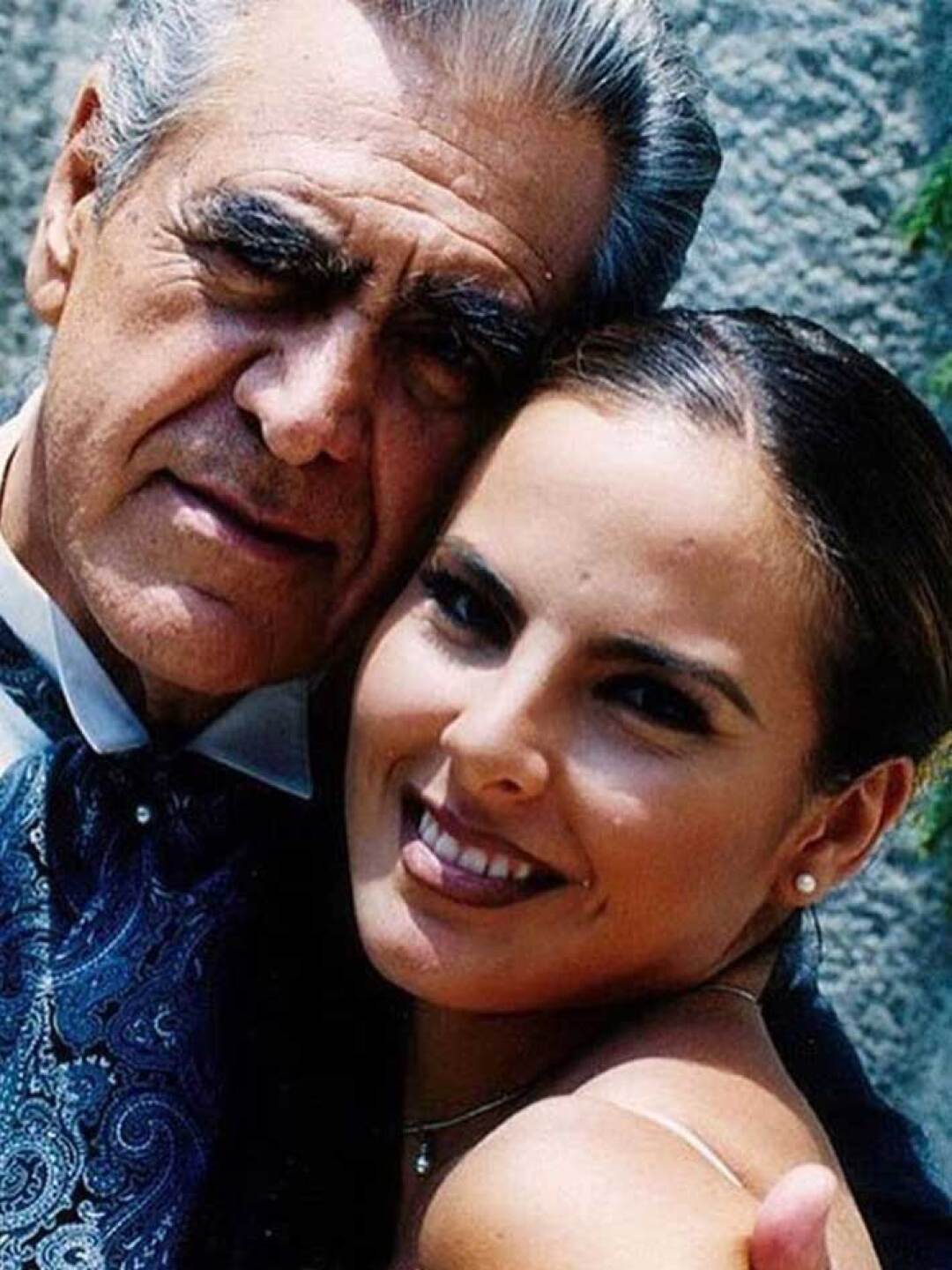 Eric del Castillo y Kate.