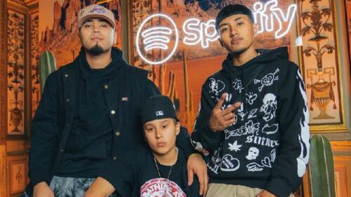 Yahritza y su Esencia críticas