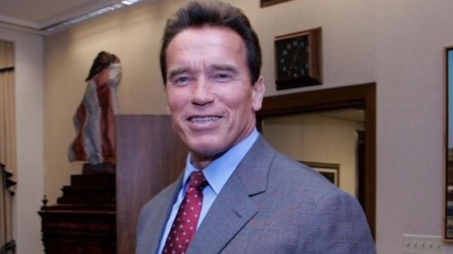Arnold Schwarzenegger sufre accidente automovilístico