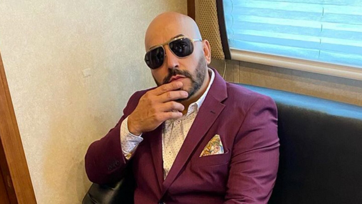 Giselle Soto y Lupillo Rivera se toman shot de ajo