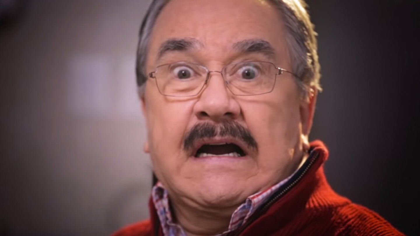 Pedrito Sola no da una, se mete en tremendo lío con TV Azteca