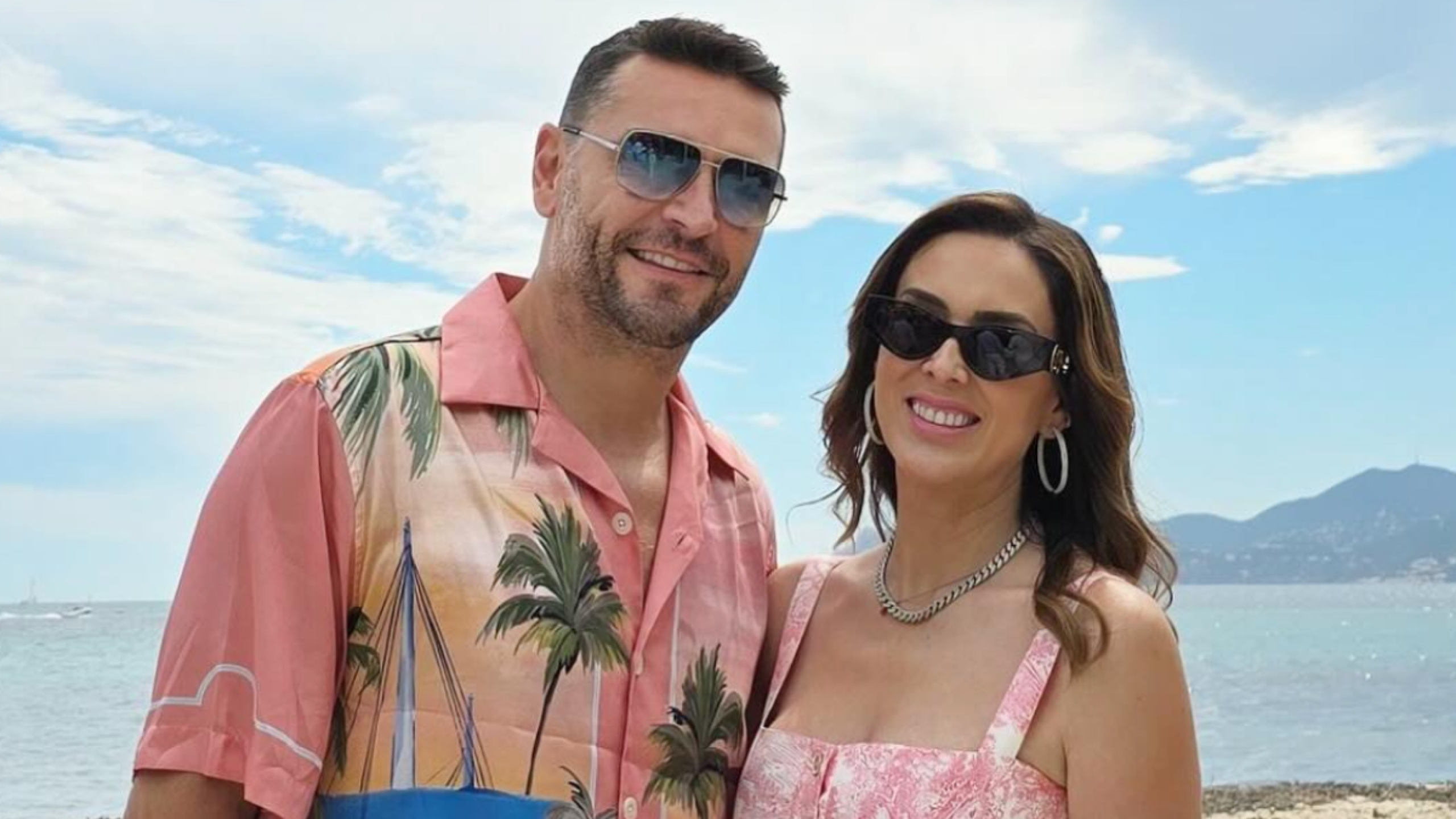 Jacky Bracamontes y su esposo Martín