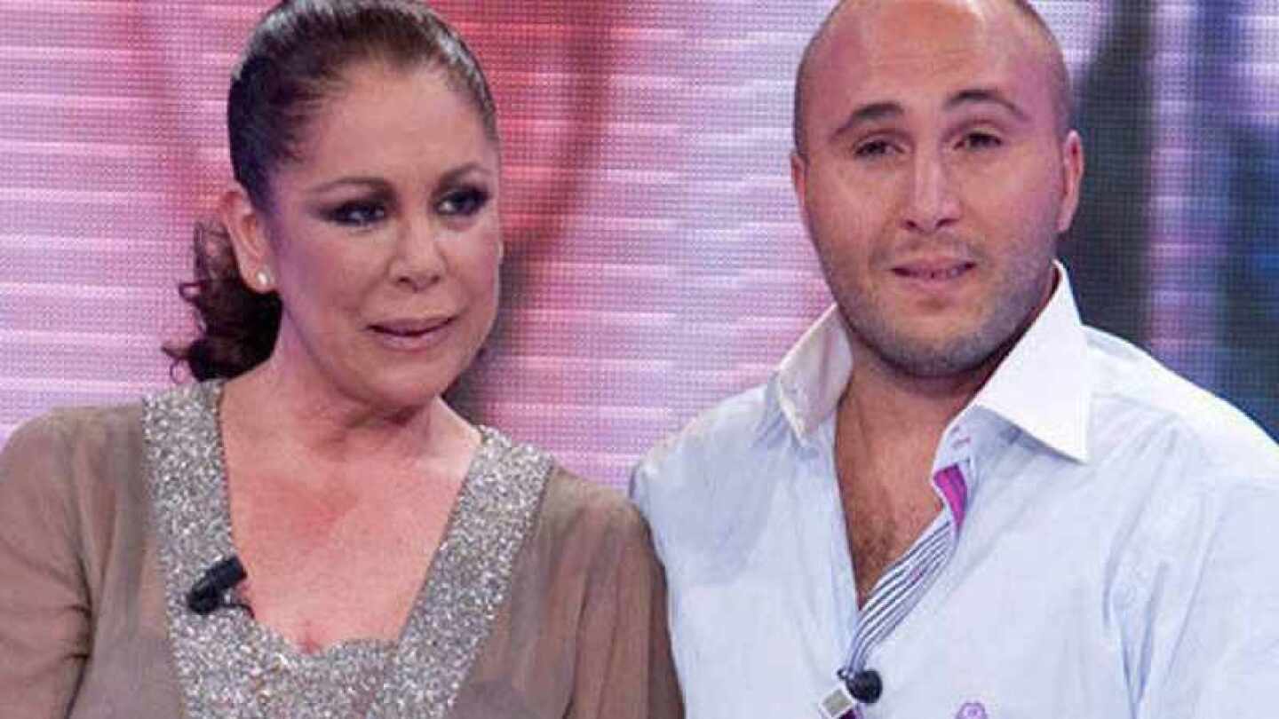 Isabel Pantoja y su hijo