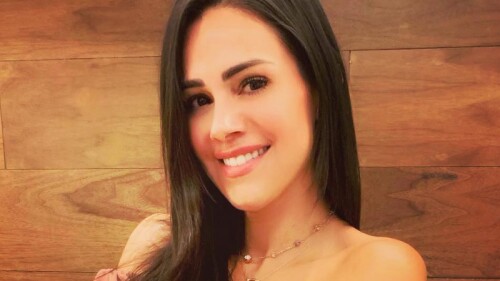 Tratan de asaltar a Luz Elena González unos ‘policías’