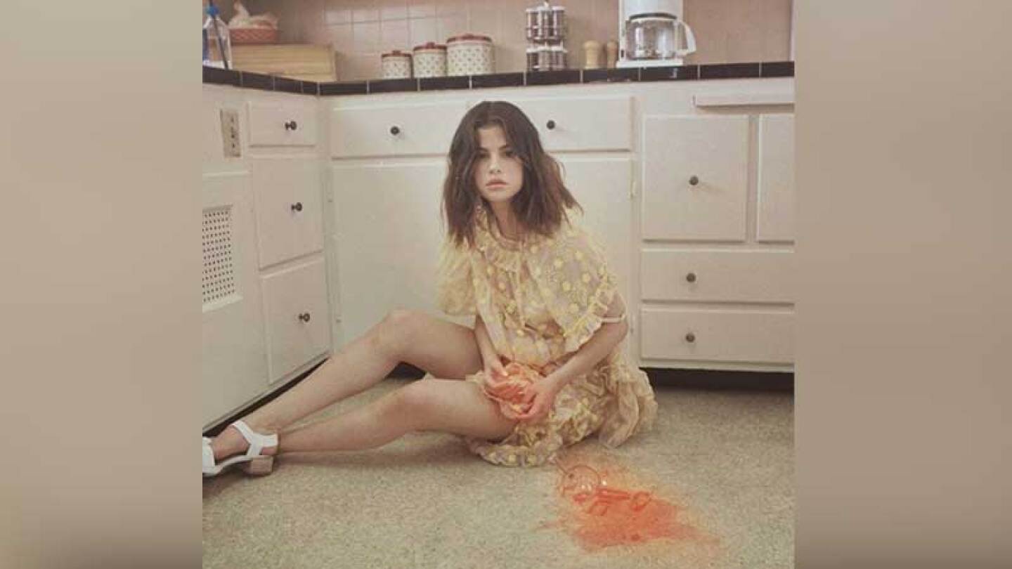 Selena Gómez intenta mejorar su estado de ánimo con amigos en L.A.