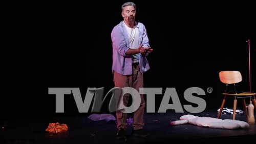 Ari Telch celebra 100 presentaciones de su obra